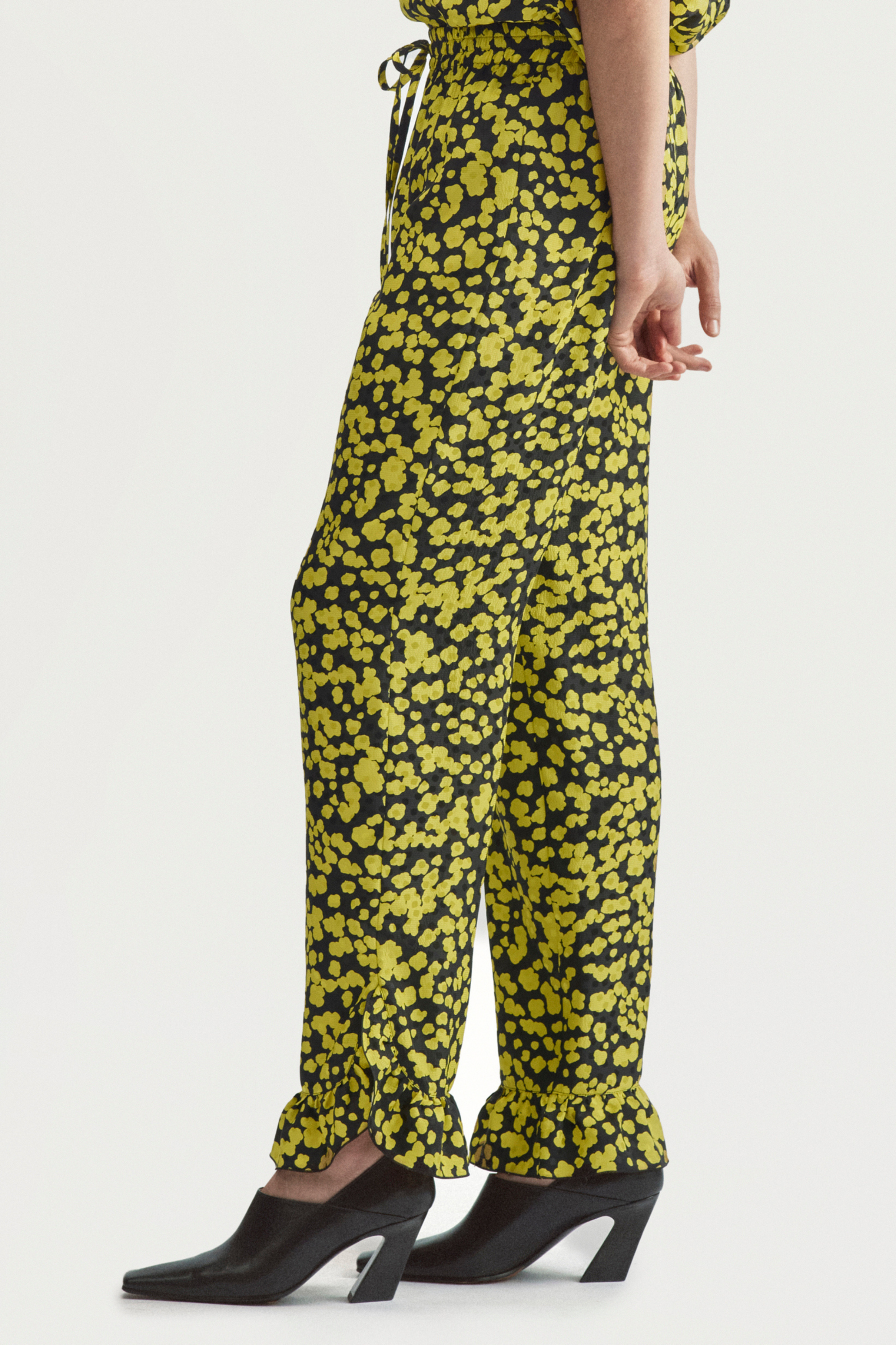 POPPY TROUSERS - LIME BUTTERFLY