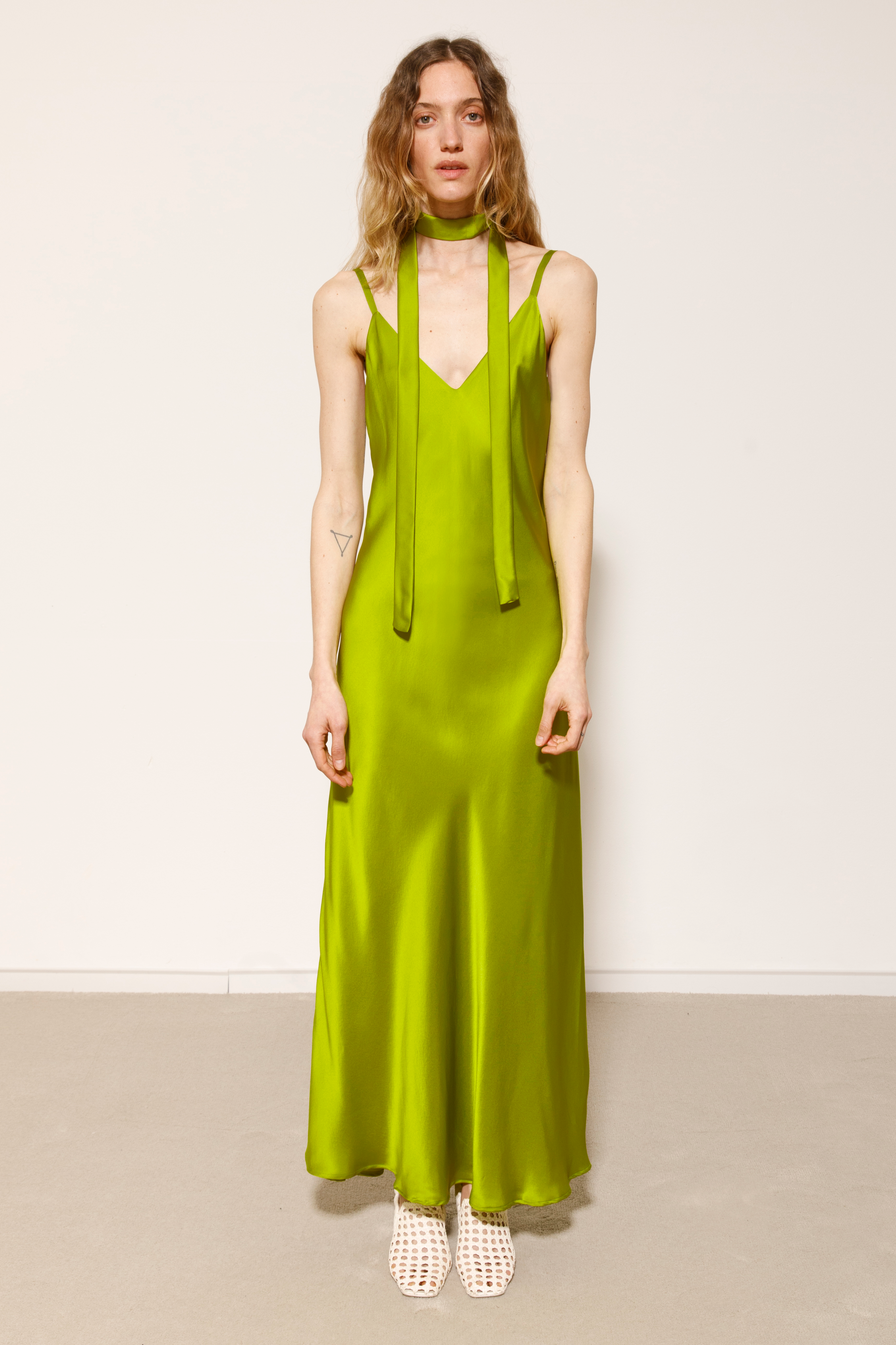 MOONLIGHT DRESS - AVOCADO