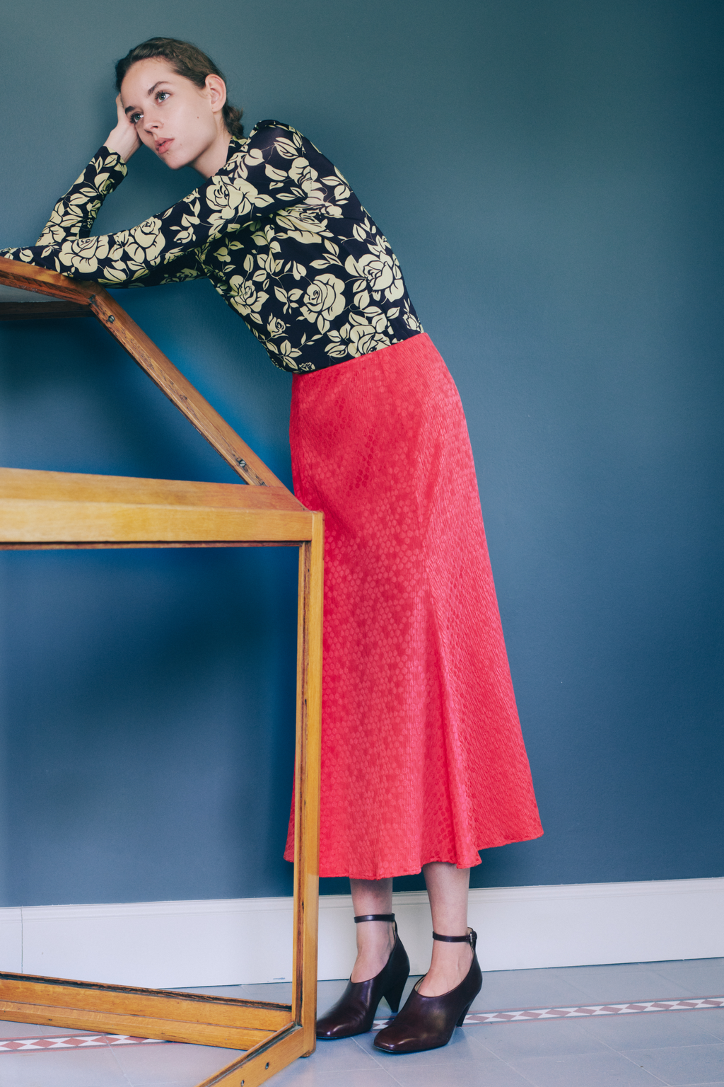 TULIP SKIRT - STRAWBERRY SILK JACQUARD