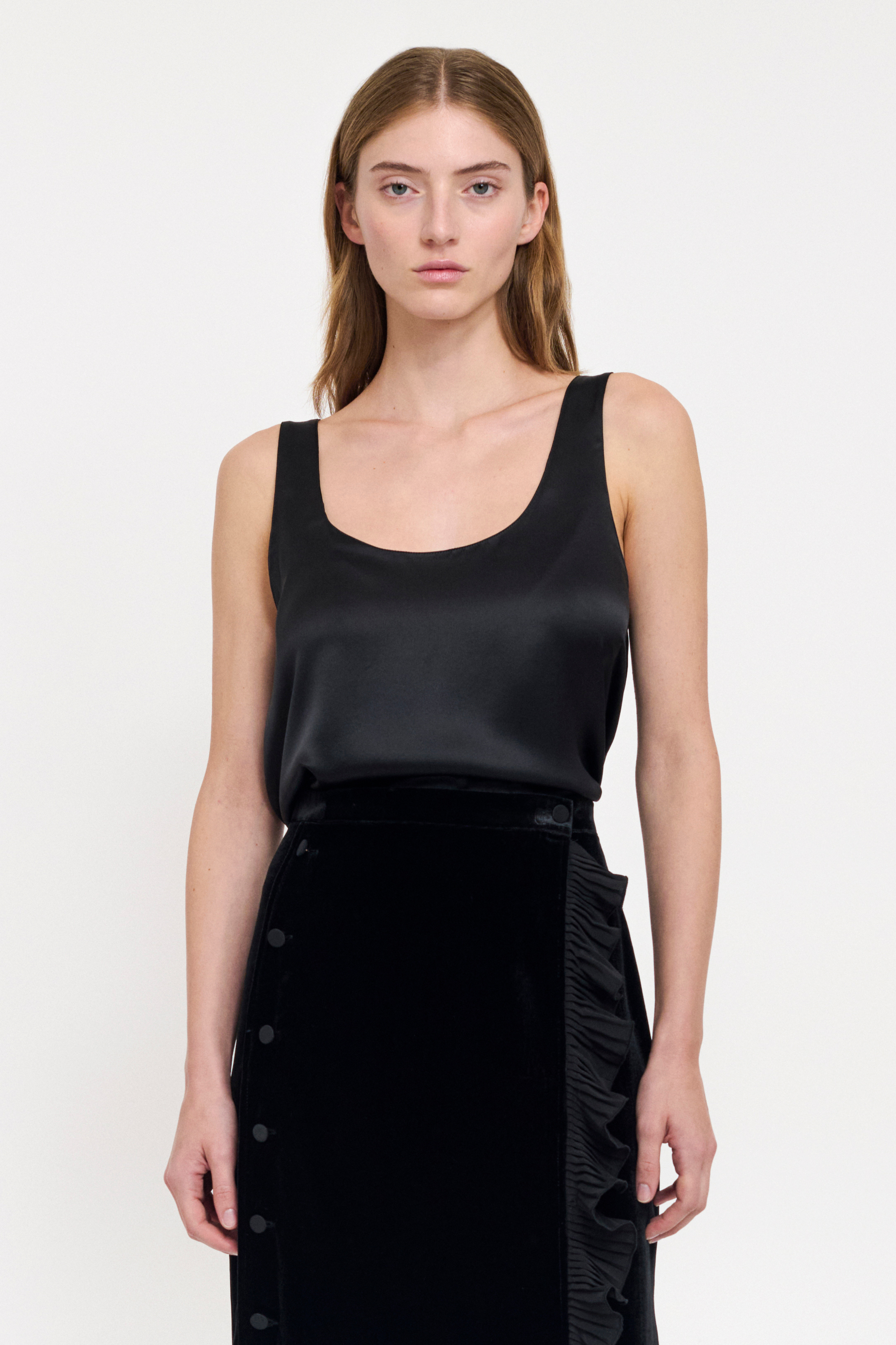 TANK TOP - BLACK LIQUORICE